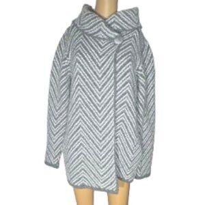 Betty Betty Firenze Italy Wool Blend Gray White Collared Cardigan Size Medium